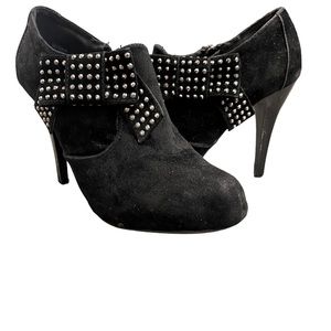 Suede Rhinestone Bowtie Fashion Booties with 4 Heel